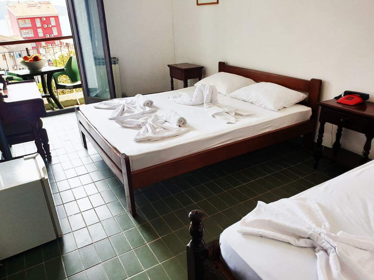 Hotel Sumadija Rafailovici Bečići 외부 사진