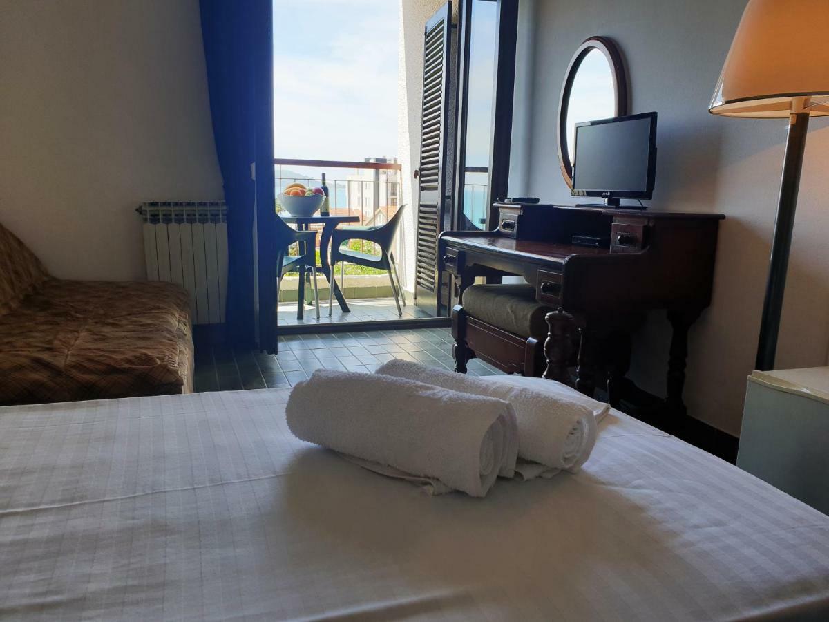 Hotel Sumadija Rafailovici Bečići 외부 사진