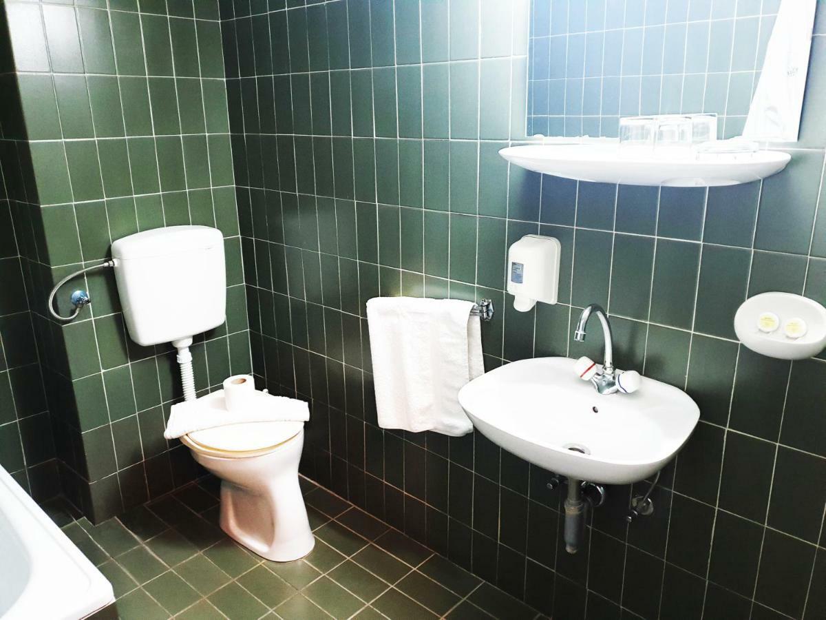 Hotel Sumadija Rafailovici Bečići 외부 사진